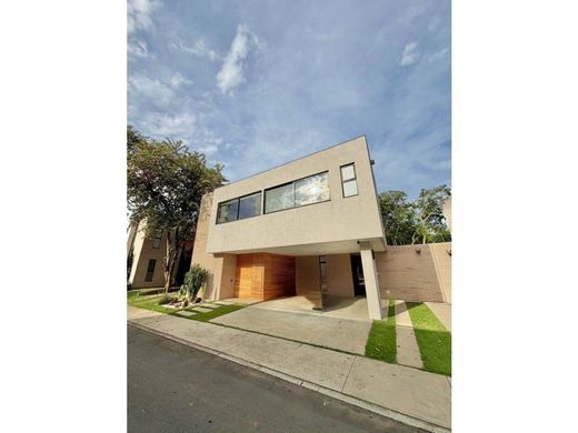 Luxury home in Santiago de Cali, Cali