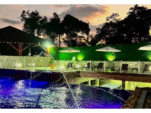 Köy evi Circasia, Quindío Department