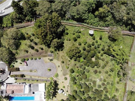 Участок, Медельин, Medellín