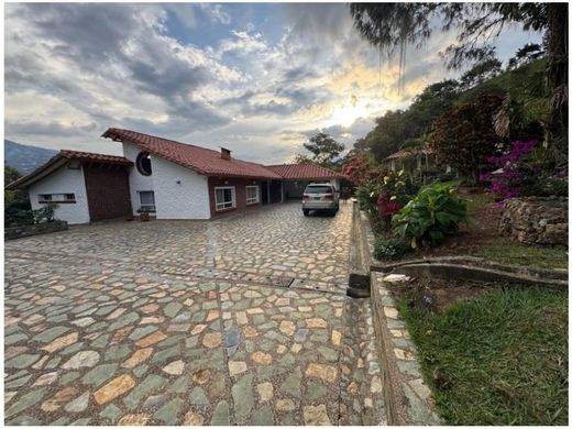 Country House in Medellín, Departamento de Antioquia
