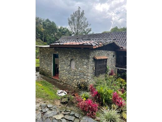 Köy evi Envigado, Departamento de Antioquia