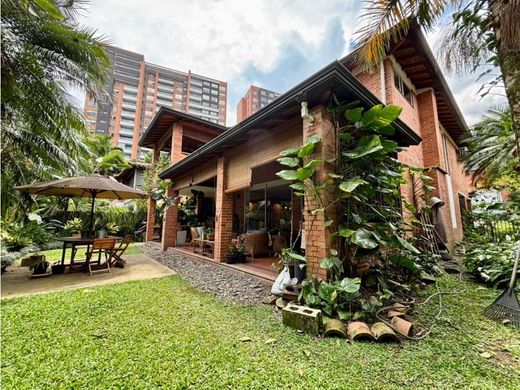 Элитный дом, Envigado, Departamento de Antioquia