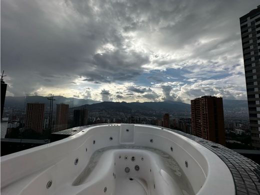 펜트하우스 / 메데인, Medellín