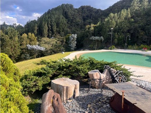 Envigado, Departamento de Antioquiaの高級住宅