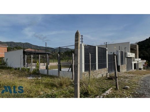 컨트리하우스 / Guatapé, Departamento de Antioquia