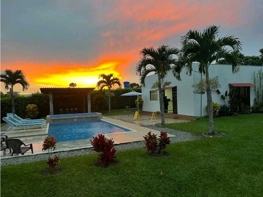 Köy evi Montenegro, Quindío Department
