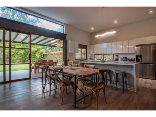 Casa de lujo en Retiro, Departamento de Antioquia