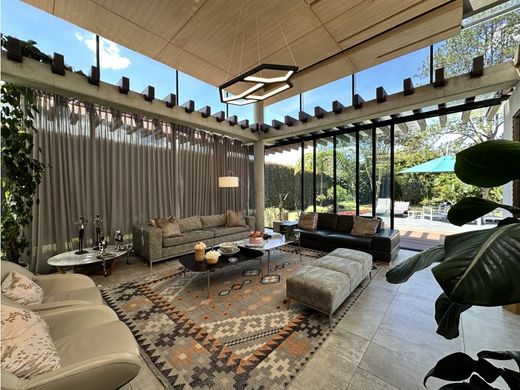 Köy evi Rionegro, Departamento de Antioquia