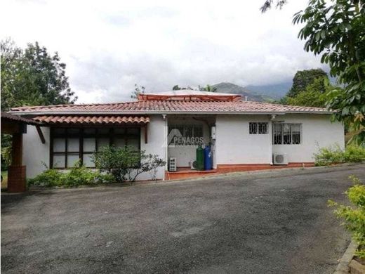 Country House in Copacabana, Departamento de Antioquia