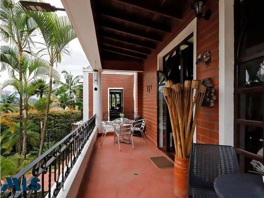 Πολυτελή κατοικία σε Sabaneta, La Estrella