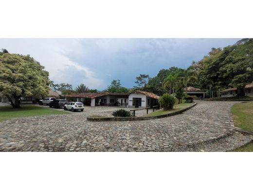 Gutshaus oder Landhaus in Venecia, Departamento de Antioquia
