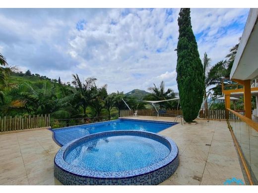 Quinta rústica - Guatapé, Departamento de Antioquia