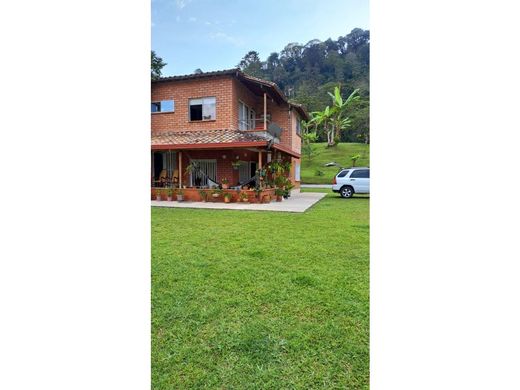 Boerderij in Fredonia, Departamento de Antioquia