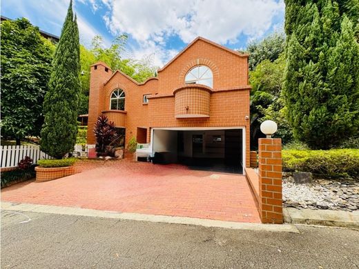 Элитный дом, Медельин, Medellín