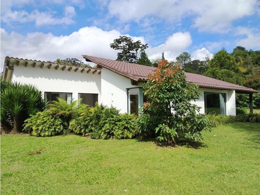 Casa de campo en Retiro, Departamento de Antioquia