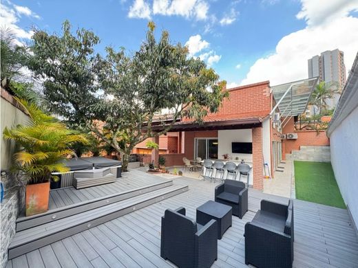 Luxury home in Medellín, Departamento de Antioquia
