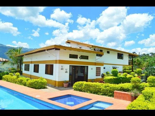 Cortijo o casa de campo en Barbosa, Departamento de Antioquia