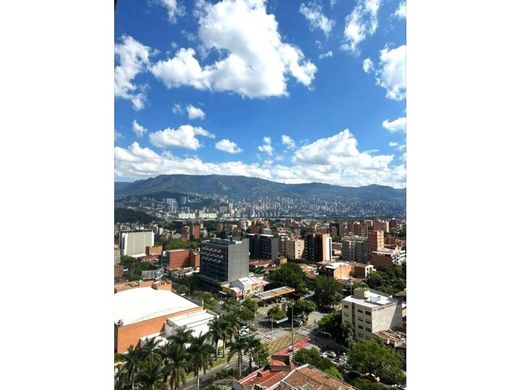 بنتهاوس ﻓﻲ ميديلين, Medellín