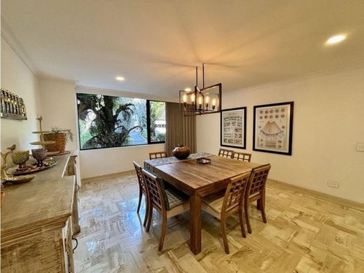 メデリン, Medellínのアパートメント