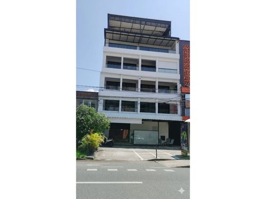 Edificio en Medellín, Departamento de Antioquia