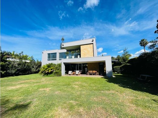 Köy evi Rionegro, Departamento de Antioquia