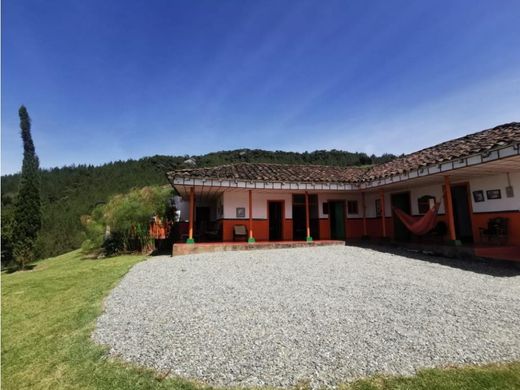 村舍/农舍  Pácora, Departamento de Caldas