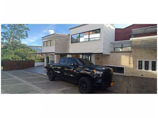 منزل ﻓﻲ ميديلين, Medellín