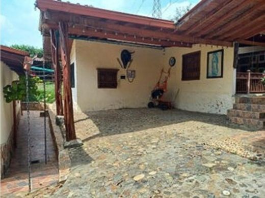 Ρουστίκ ή αγροικία σε Copacabana, Departamento de Antioquia