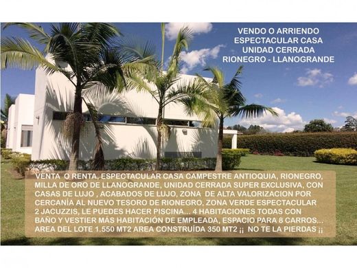 Köy evi Rionegro, Departamento de Antioquia