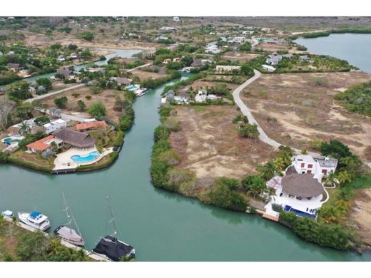 토지 / Cartagena, Cartagena de Indias