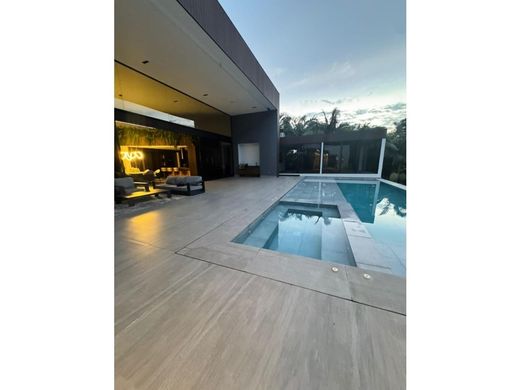 Country House in Pereira, Departamento de Risaralda