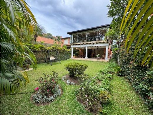 Luxus-Haus in Medellín, Departamento de Antioquia