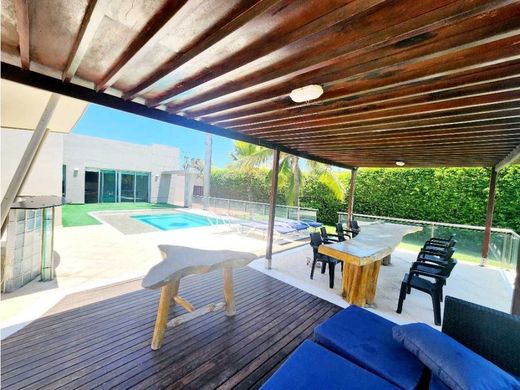 Casale a Puerto Colombia, Departamento del Atlántico