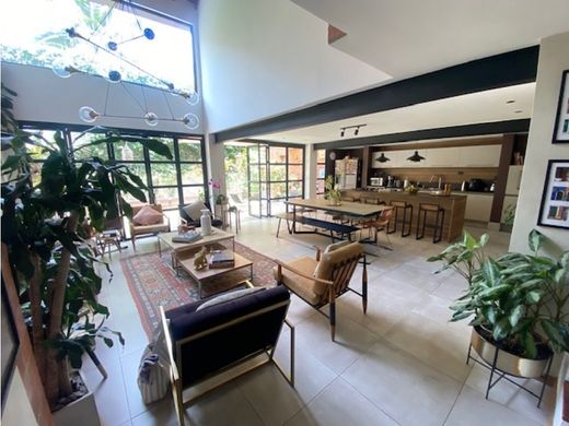 Luxury home in Medellín, Departamento de Antioquia