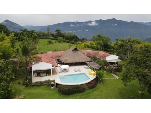 Quinta rústica - Venecia, Departamento de Antioquia