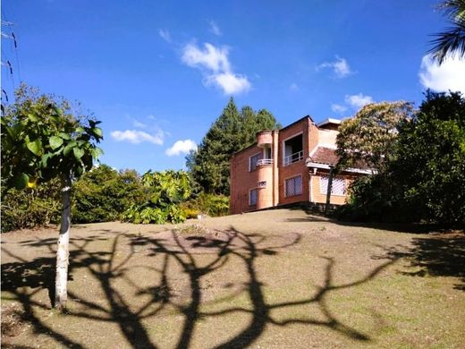 郊区住宅  La Ceja, Departamento de Antioquia