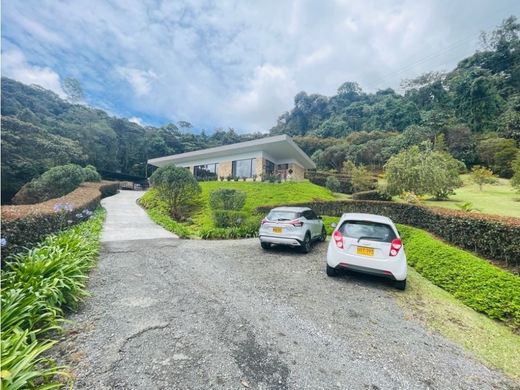 Farmhouse in La Ceja, Departamento de Antioquia