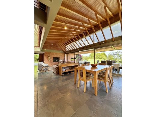 Landsitz in Medellín, Departamento de Antioquia