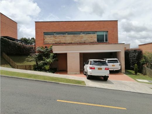 Casa de campo en Envigado, Departamento de Antioquia