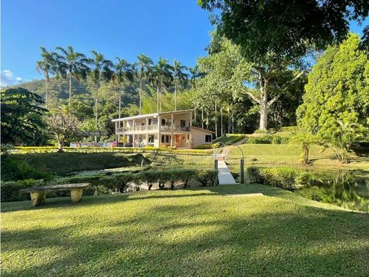 Farmhouse in La Vega, Cundinamarca