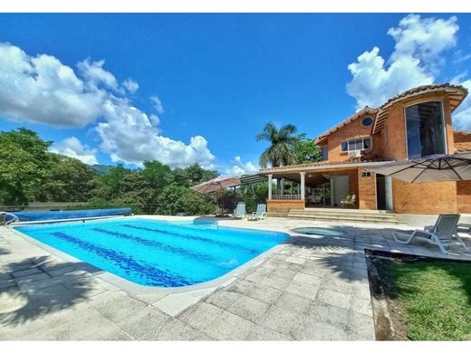 Casa de luxo - Villeta, Departamento de Cundinamarca