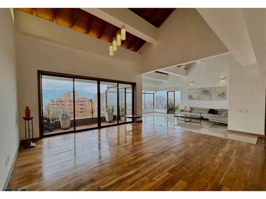 Piso / Apartamento en Medellín, Departamento de Antioquia