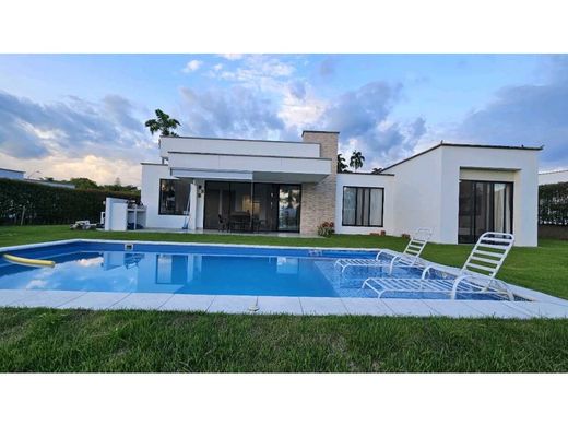 منزل ريفي ﻓﻲ Pereira, Departamento de Risaralda