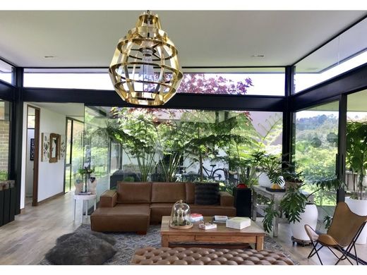 Элитный дом, Envigado, Departamento de Antioquia