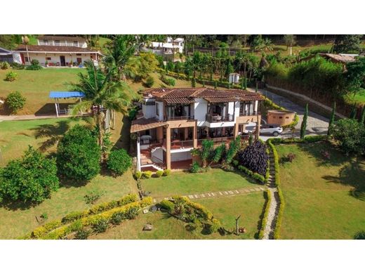 郊区住宅  Envigado, Departamento de Antioquia