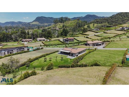 Luxury home in La Ceja, Departamento de Antioquia