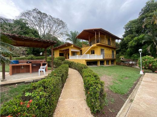 San Jerónimo, Departamento de Antioquiaのカントリー風またはファームハウス