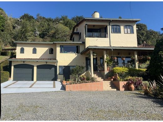 Country House in La Ceja, Departamento de Antioquia