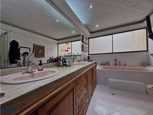 豪宅  麦德林, Medellín