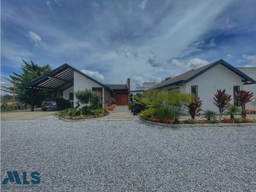 منزل ﻓﻲ El Bagre, Departamento de Antioquia